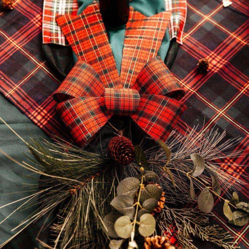 Laço Tartan Vermelho, Verde e Dourado 23x34cm