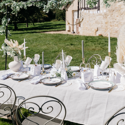 Toalha de Mesa Tecido 1,45x2,40m Branco