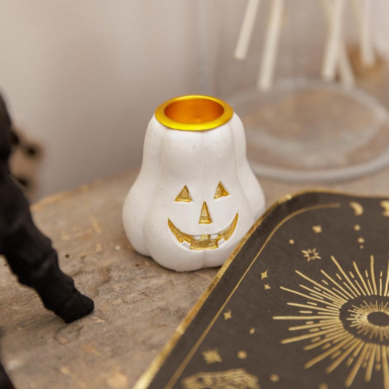 Castiçal Abóbora Resina Branca e Dourada 5,5x5,5cm