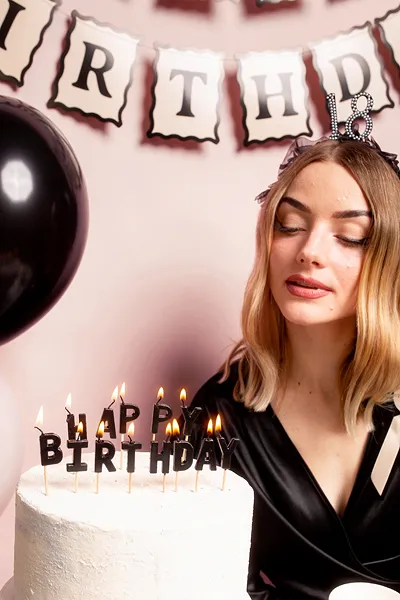 13 Velas Aniversário Happy Birthday Preto