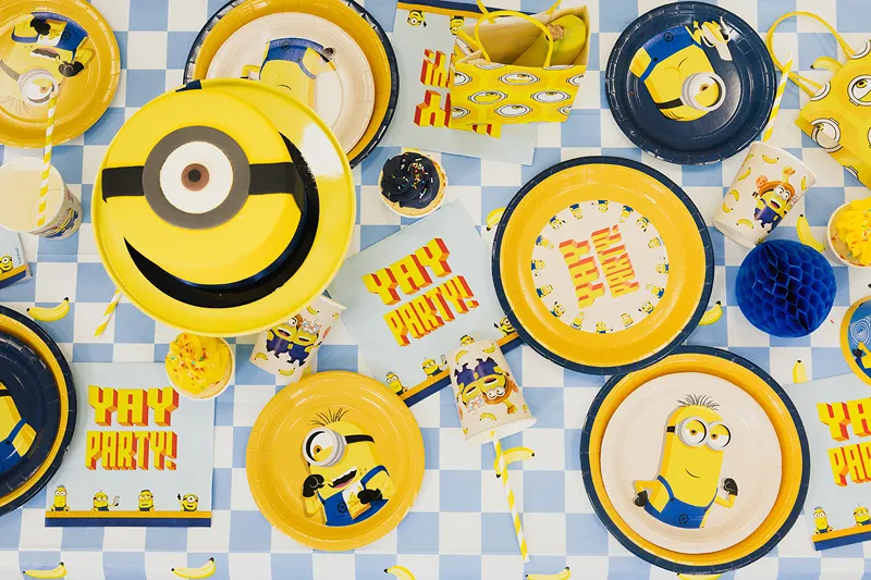 6 Pratos 18cm Minions