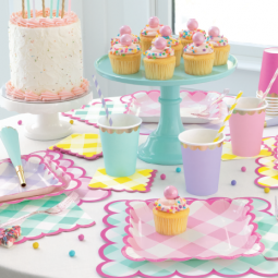 Pastel Gingham Scalloped